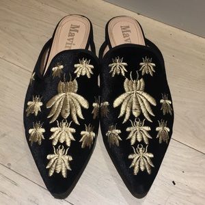 Bumble bee flat velvet slides